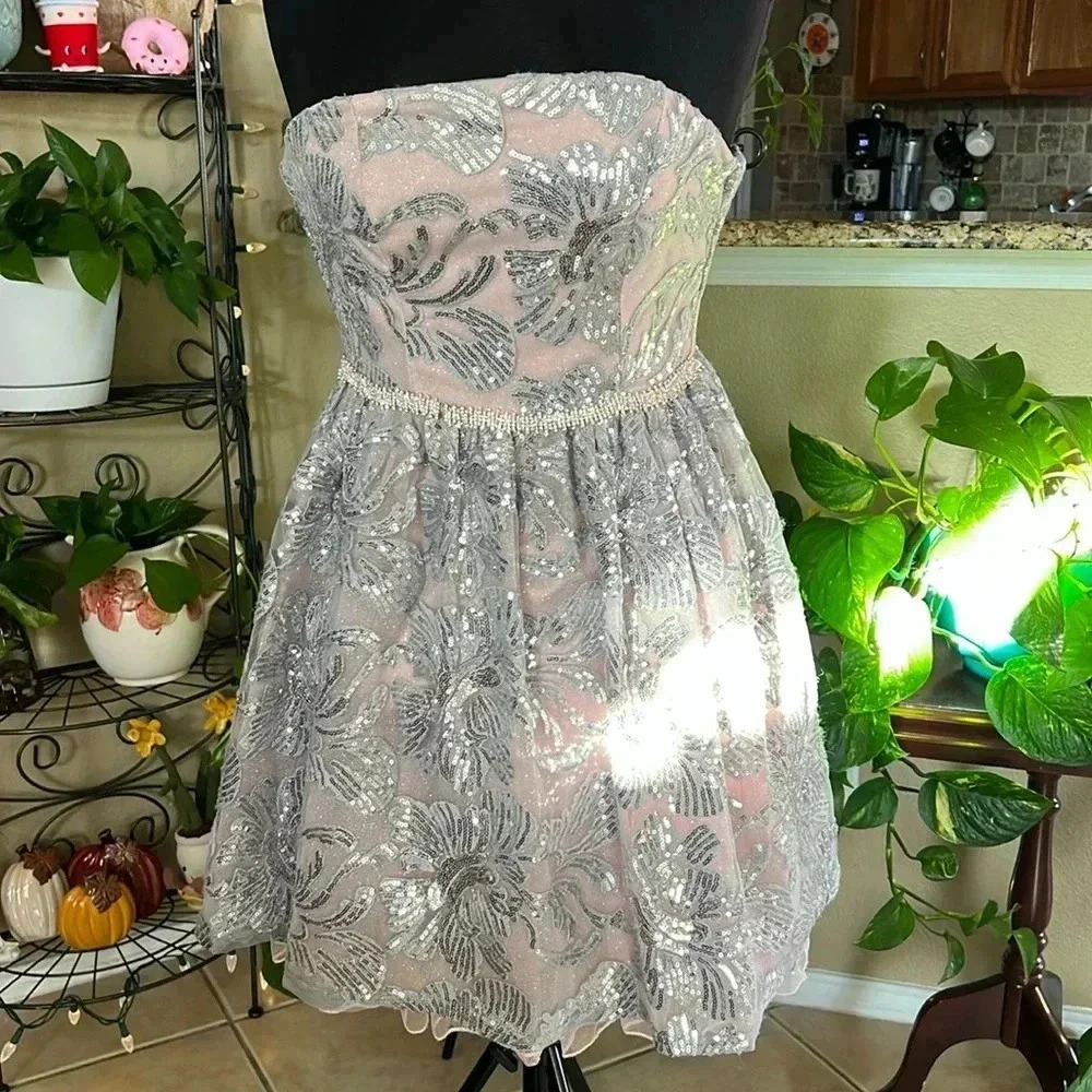 Jodi Kristopherer Mid Dress